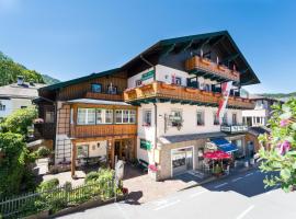 Hotel-Garni Schernthaner: Sankt Gilgen şehrinde bir otel