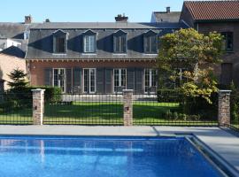 Notarishuis Beveren B&B, Bed & Breakfast in Beveren