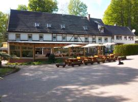 Gaststätte & Pension Oelmuehle, hotel com estacionamento em Oberschöna