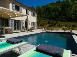 Villa Mia 6, Emma Villas: Mercato Saraceno'da bir ucuz otel