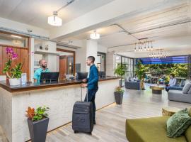 Joint Coworking Hotel and Cowork, hotel in Puerto Vallarta