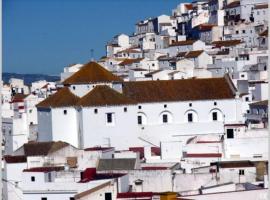 Beautiful Duplex with a Patio, rumah percutian di Alcalá de los Gazules