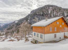 Les Clarines - 3 chambres et jardin - magnifique vue – hotel z parkingiem w mieście La Giettaz