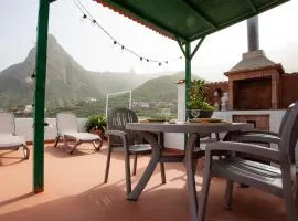 Casa campo y Playa Taganana