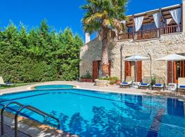 Amazing Villas in Crete, hotel with parking in Astérion