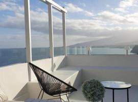 Home2Book Panoramic Sea Views Loft, Wifi, hotel with pools in Tabaiba