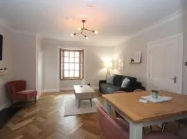 Charming two bedroom, two bathroom detached cottage