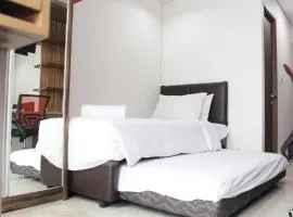 Comfort Studio Apartment at B Residence By Travelio