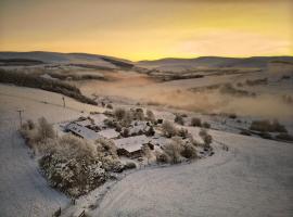 Easter Corrie Cottages, vikendica u gradu 'Ballindalloch'