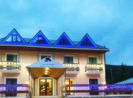Hotel White Mountains • თეთრი მთები, hotel v mestu Mestia