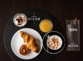 Hotel Riche – hotel w mieście Valkenburg