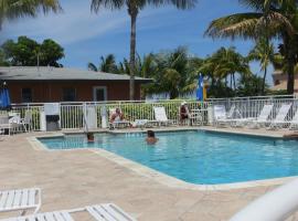 Matanzas Inn: Fort Myers Beach şehrinde bir otel