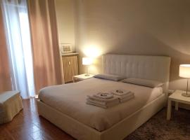 Casa Moretti, hotell i Casale Monferrato