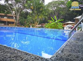 Cotlamani Hotel Aventura, hotel malapit sa Pescados River, Jalcomulco