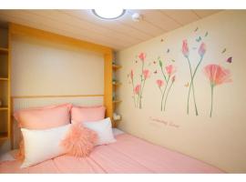 Tiny House Hotel Moritabby - Vacation STAY 18894v، فندق في ياماناكاكو