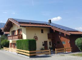 Unterwössen में, होटल Chiemgauferienwohnungen - Wanderlust und Alpenrose