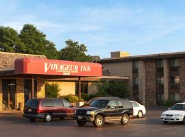Voyageur Inn and Conference Center, готель у місті Reedsburg