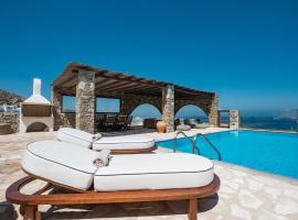Natural Stone Villas, hotel en Ornos