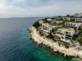 Golden Rays Luxury Villas & Apartments, hotell i Primošten