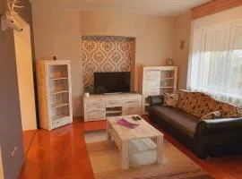 Adel Apartman