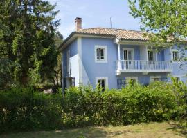 La Braña (Vivienda vacacional en entorno privilegiado), hotel Bustióban