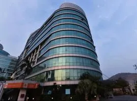 Hotel Mumbai House Airoli, Navi Mumbai