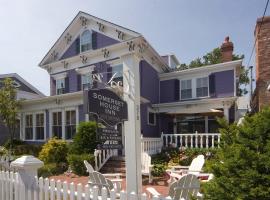 Somerset House Inn, hotel near Provincetown Art Association and Museum, Provincetown