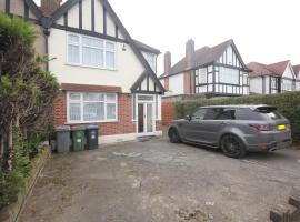 Kenton House, ξενοδοχείο σε Wealdstone