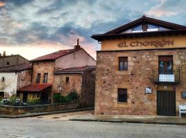 El Chorrón, cabaña o casa de campo en El Royo