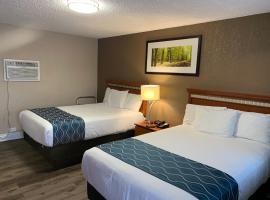 Champlain Motor Inn، فندق بالقرب من Canadian Forces Base Petawawa، بيمبروك