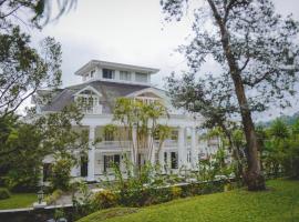 Escazu में, होटल Fogo Resort