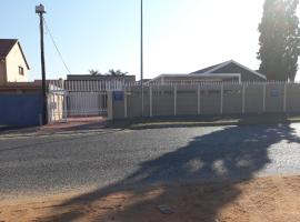 Robertsham (Halaal) Self Catering Cottages, cheap hotel in Johannesburg