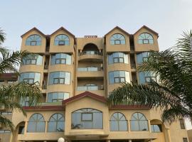 Hôtel Sancta Maria, hotel in Lomé