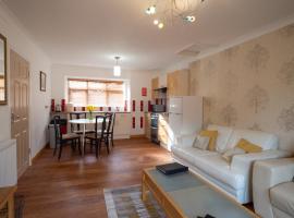 Surlingham Lodge Garden Cottage, בקתה בנורוויץ'