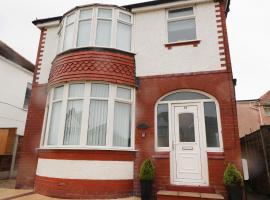 23 Ryden Avenue, holiday home in Cleveleys