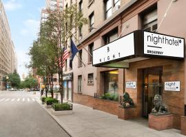 Night Hotel Broadway، فندق في ويست سايد العليا، نيويورك