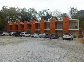 Hotel Inversiones Napoles, hotel v destinaci Doradal