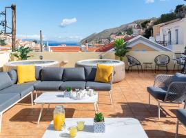 Maravelia's Rooms, hotel u gradu Simi