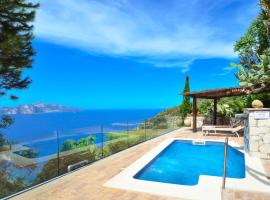 Roncato Villa Sleeps 4 Pool Air Con WiFi, hotel en Marciano