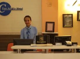 C Fun Addis Hotel、アディスアベバにあるアディスアベバ・ボレ国際空港 - ADDの周辺ホテル