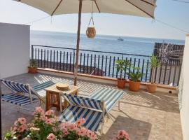 Paradise, hotell i Giardini Naxos