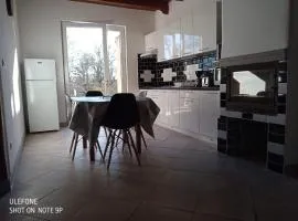 Location gîte proche Gourdon (46300) 4 à 6 personnes