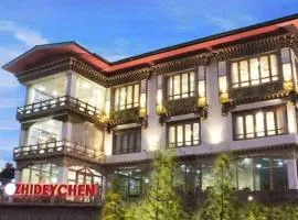 Zhideychen Resort、パロのホテル