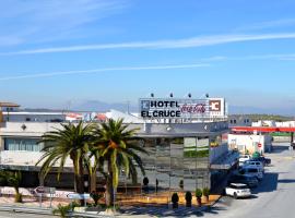 Hotel El Cruce, hotel com estacionamento em Moraleda de Zafayona