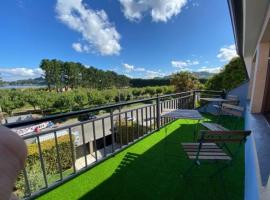 Housingcoruña playa miño 5, hotel a Miño