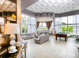 Happy Days Hotel, Adults Only