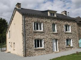 Gîte du courtil aux fées, casa vacanze a Saint-Laurent