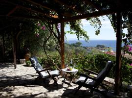 Bougainvillea, помешкання з кухнею у місті Ґайос