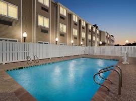 Super 8 by Wyndham San Antonio Airport North – hotel w mieście San Antonio