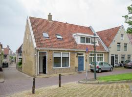 Beautiful house in the center of Harlingen, hotel a Harlingen